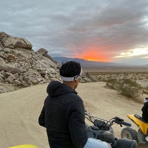 Meet your Posher, Eynar